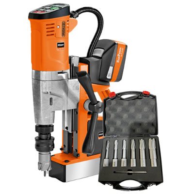 PROMOTION – FEIN 71700261090 – UNITÉ DE PERÇAGE MAGNÉTIQUE UNIVERSAL SANS FIL JUSQU’À 35 MM, AJMU 137 PMQW